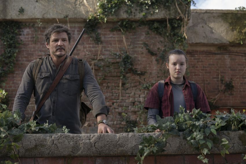 Bella Ramsey y Pedro Pascal en una imagen promocional de la segunda temporada de The Last of Us | MAX